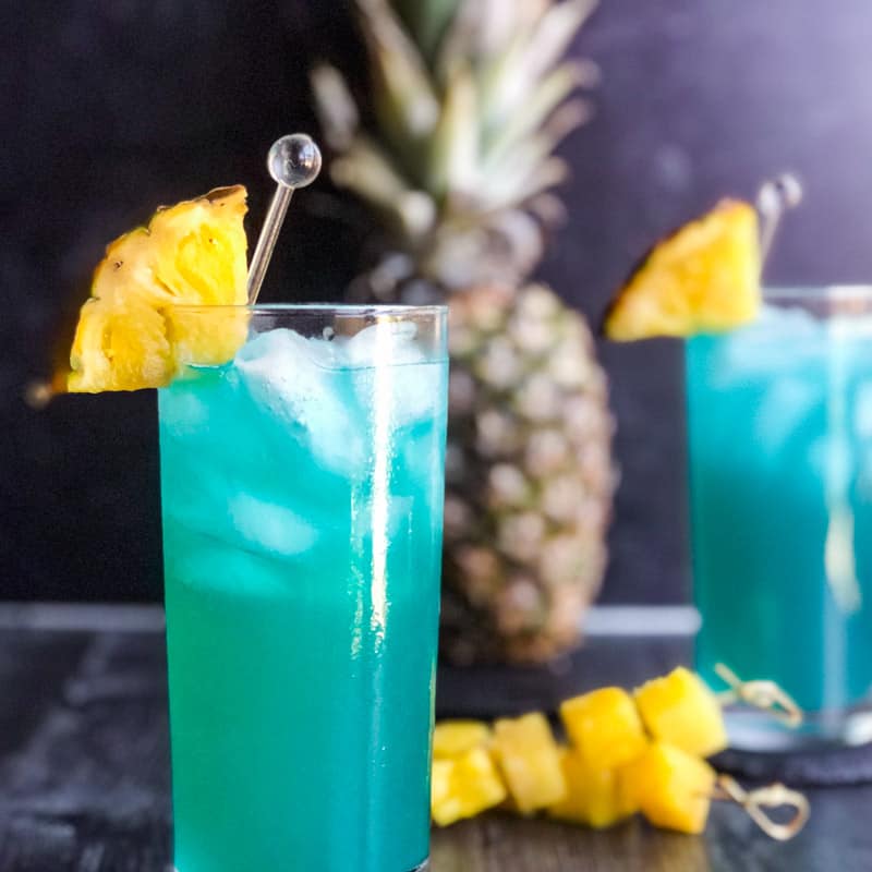 Blue Hawaiian Cocktail1
